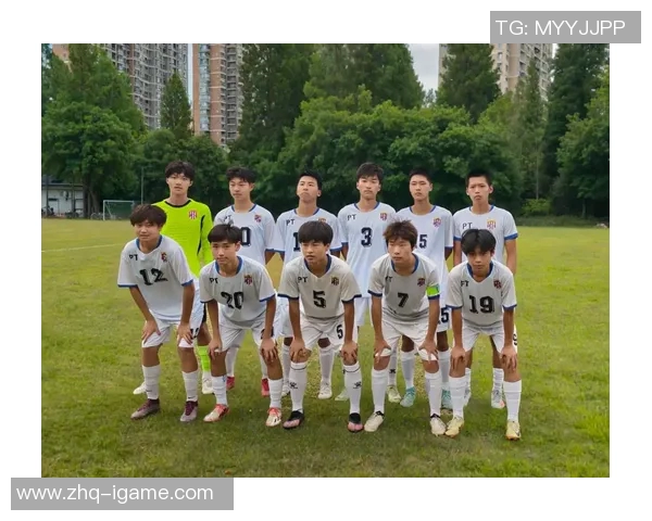 足球明星在比赛前是否会化妆揭秘他们的赛前准备与形象管理